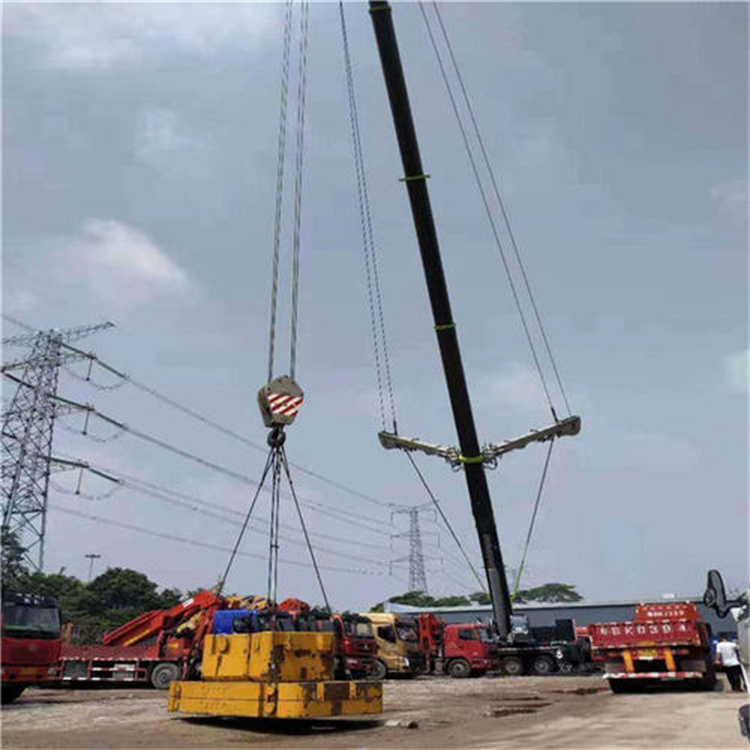 红毛镇风电设备吊装