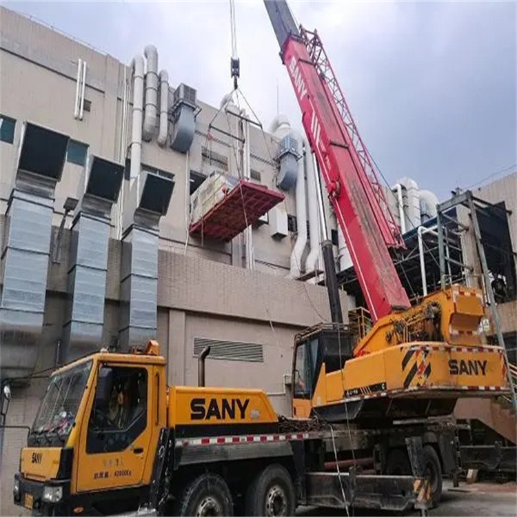 红毛镇一百吨吊车吊臂多长